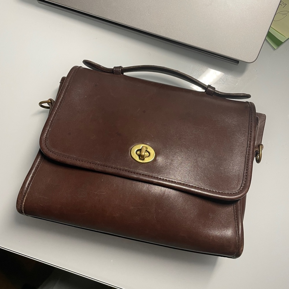 Coach court bag 9870